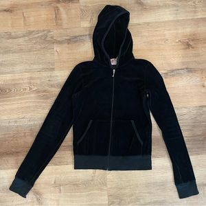 EUC juicy couture velour hoodie